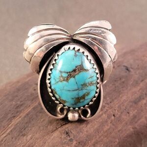 Vintage Navajo Sterling Blue Turquoise Ring